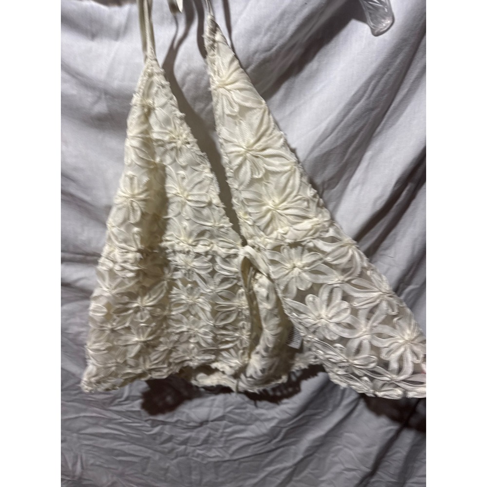 Poeselle Cream 3D Floral Lace Halter Top Boho V-Neck Tie Back Size Large